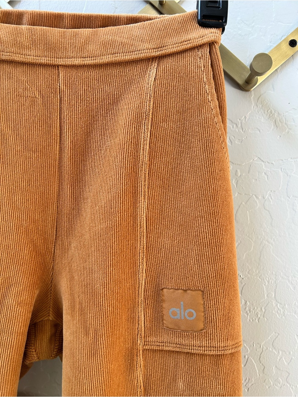 Alo Yoga Winter Break Micro Corduroy set XS | Half Zip Crop Top + Pants